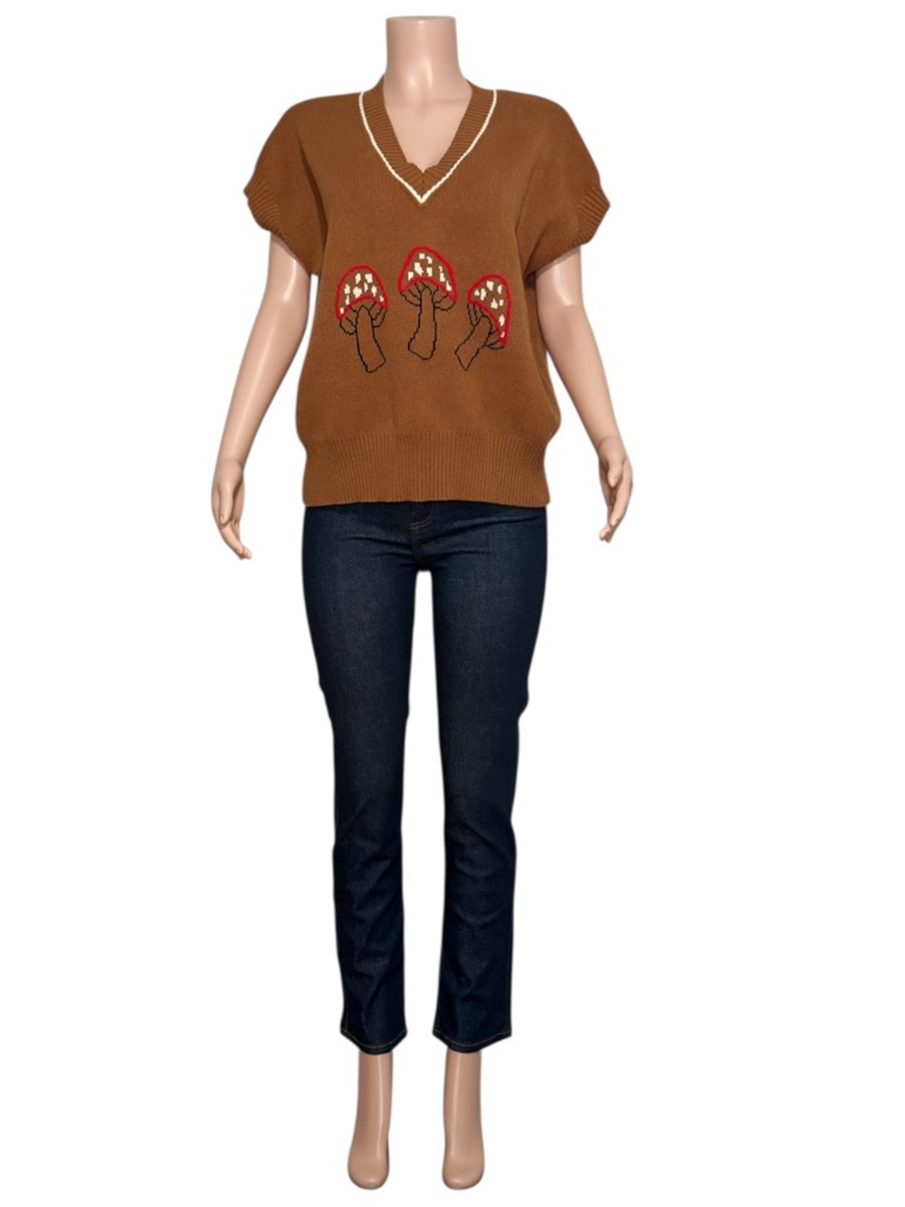 LISA SAYS GAH Fangio Oversized Knit Vest, Fungo Camel, M/L - Picture 10 of 11